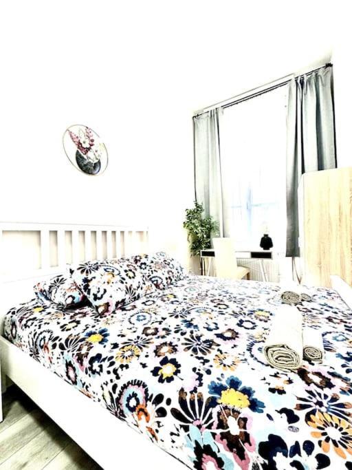 L3 City Centre Stylish Flat Ac Budapeste Exterior foto